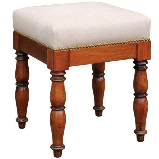 English 1870s Walnut Stool with Upholstered Seat, Nailheads and Turned Legs
