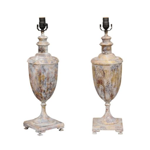 Pair of English Painted and Parcel-Gilt 1900s Urns Made into Wired Table Lamps