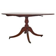 English Mahogany Oval Tilt-Top Table with Reeded Legs, Early 19th Century